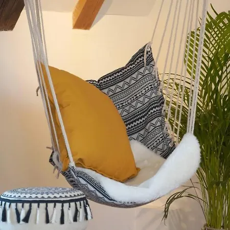 Appartement Contemporary Boho Style Loft Center