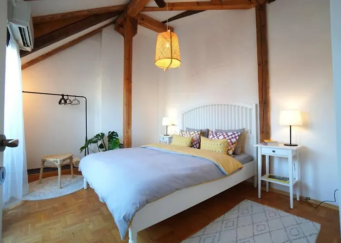 Contemporary Boho Style Loft Center *