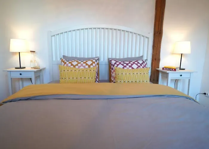 Contemporary Boho Style Loft Center * ソフィア