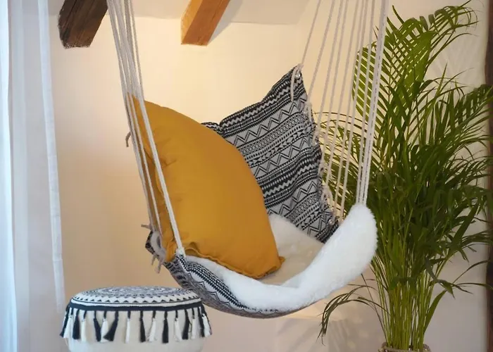 Appartement Contemporary Boho Style Loft Center