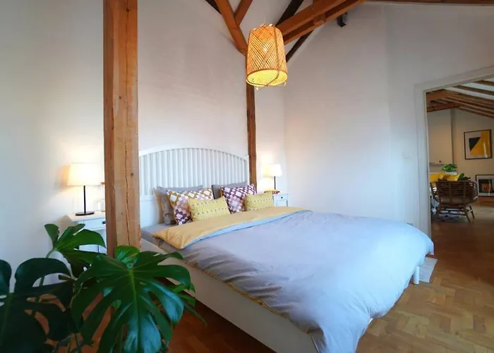 Contemporary Boho Style Loft Center Sofía